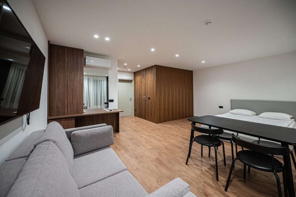 Проживание в Forest семейный в термальном курорте Баден Баден Еткуль