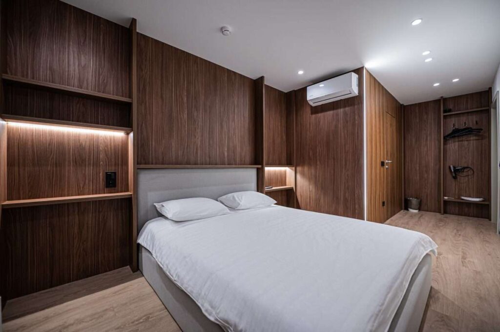 Проживание в Forest двухместный (панорамный) в термальном курорте Баден Баден Еткуль