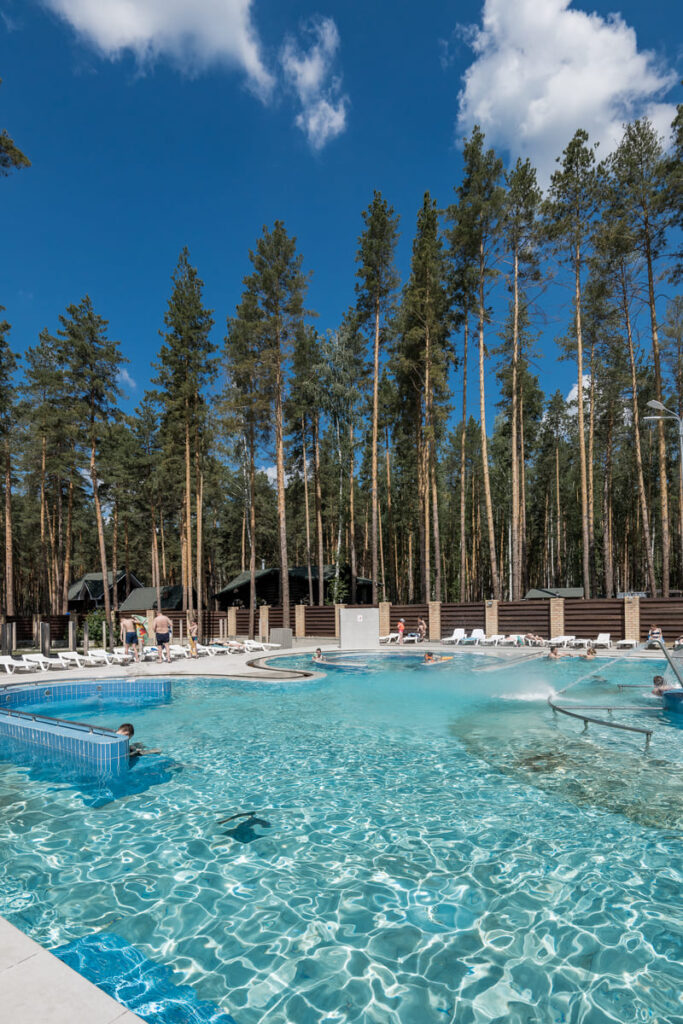 Открытый бассейн 450м<sup>2</sup>