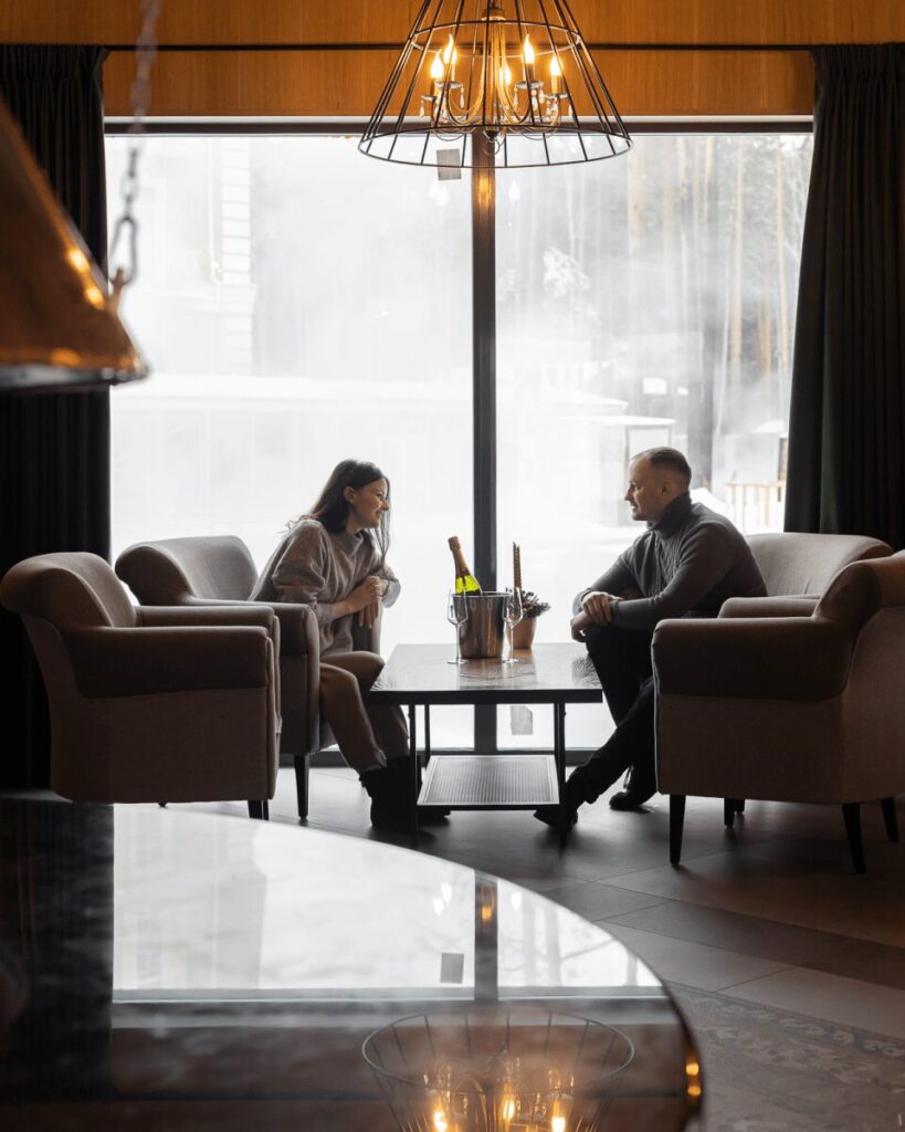 Каминный зал