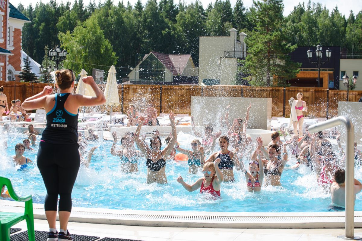 Открытый бассейн 360м<sup>2</sup> Открытый бассейн 360м<sup>2</sup>