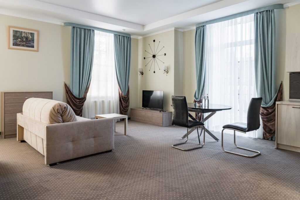 Проживание в Термаль Апартаменты (студия) в термальном курорте Баден Баден Еткуль