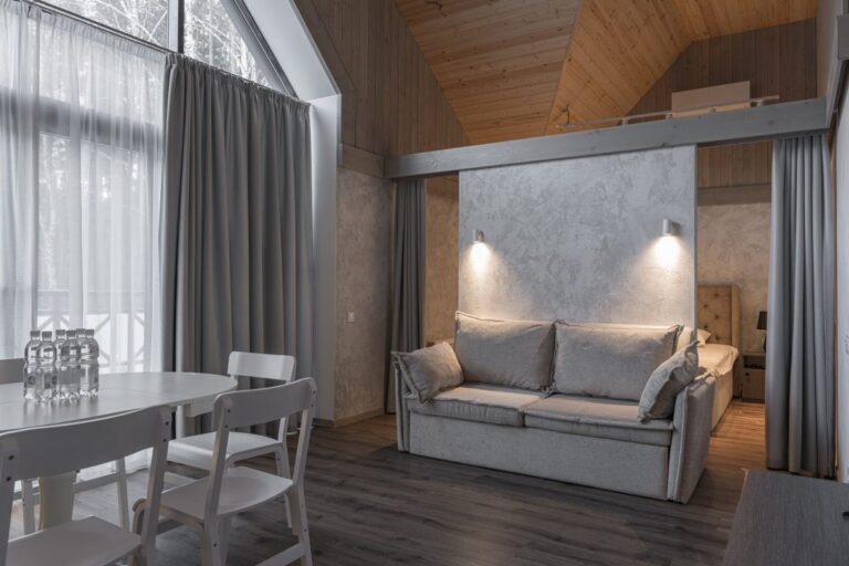 Апартаменты Vogue (студия+2 спальни)