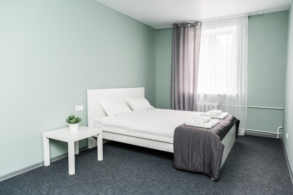 Апартаменты (с кухней и столовой)